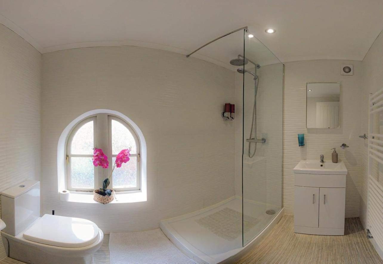 The Mill Bed And Breakfast Стоун Екстериор снимка