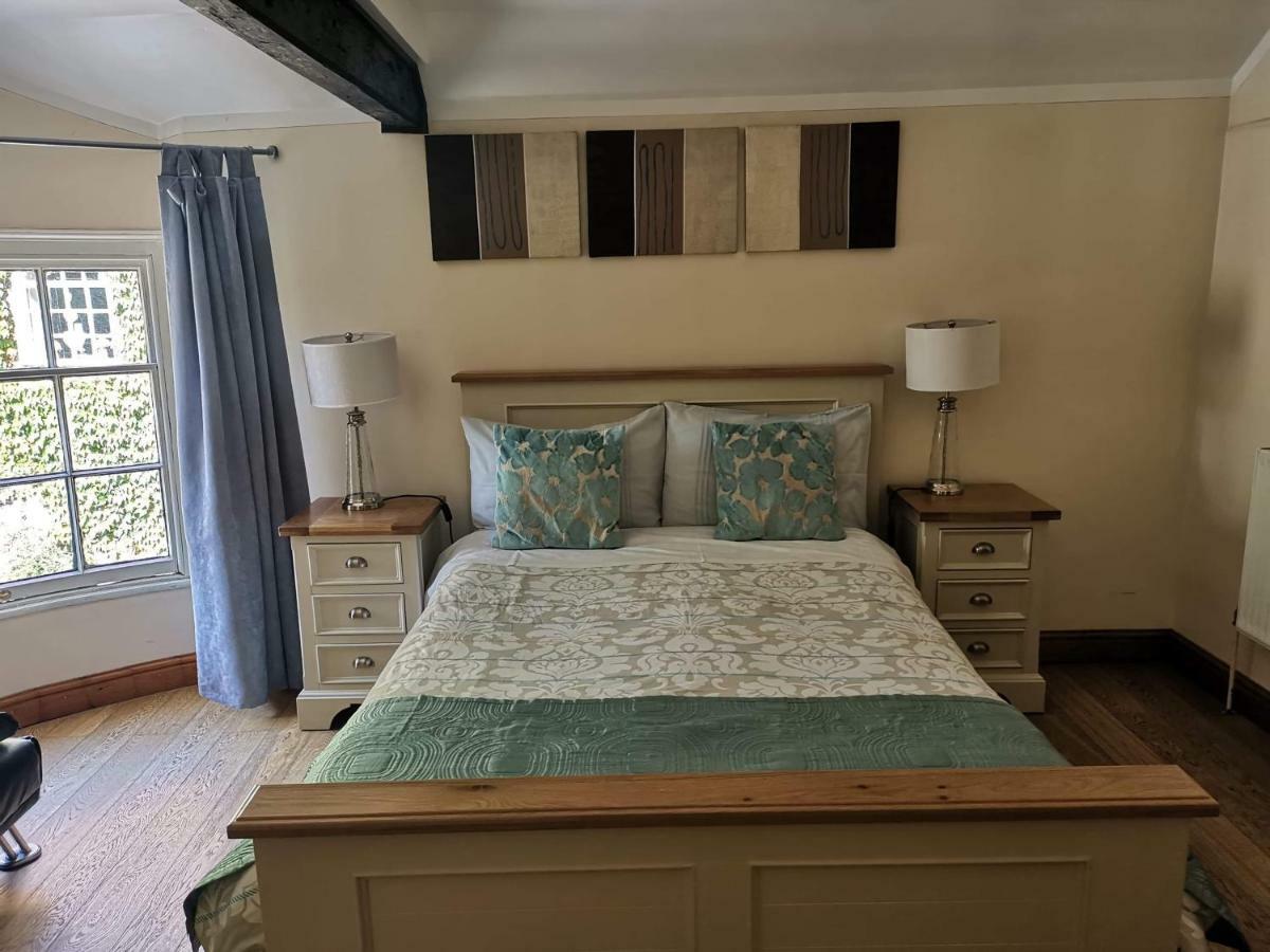 The Mill Bed And Breakfast Стоун Екстериор снимка